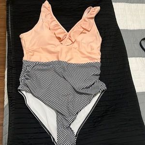 SHEIN one piece woman’s bathing suit